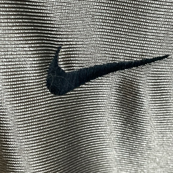 Nike Button Up T-Shirt - Picture 5 of 9